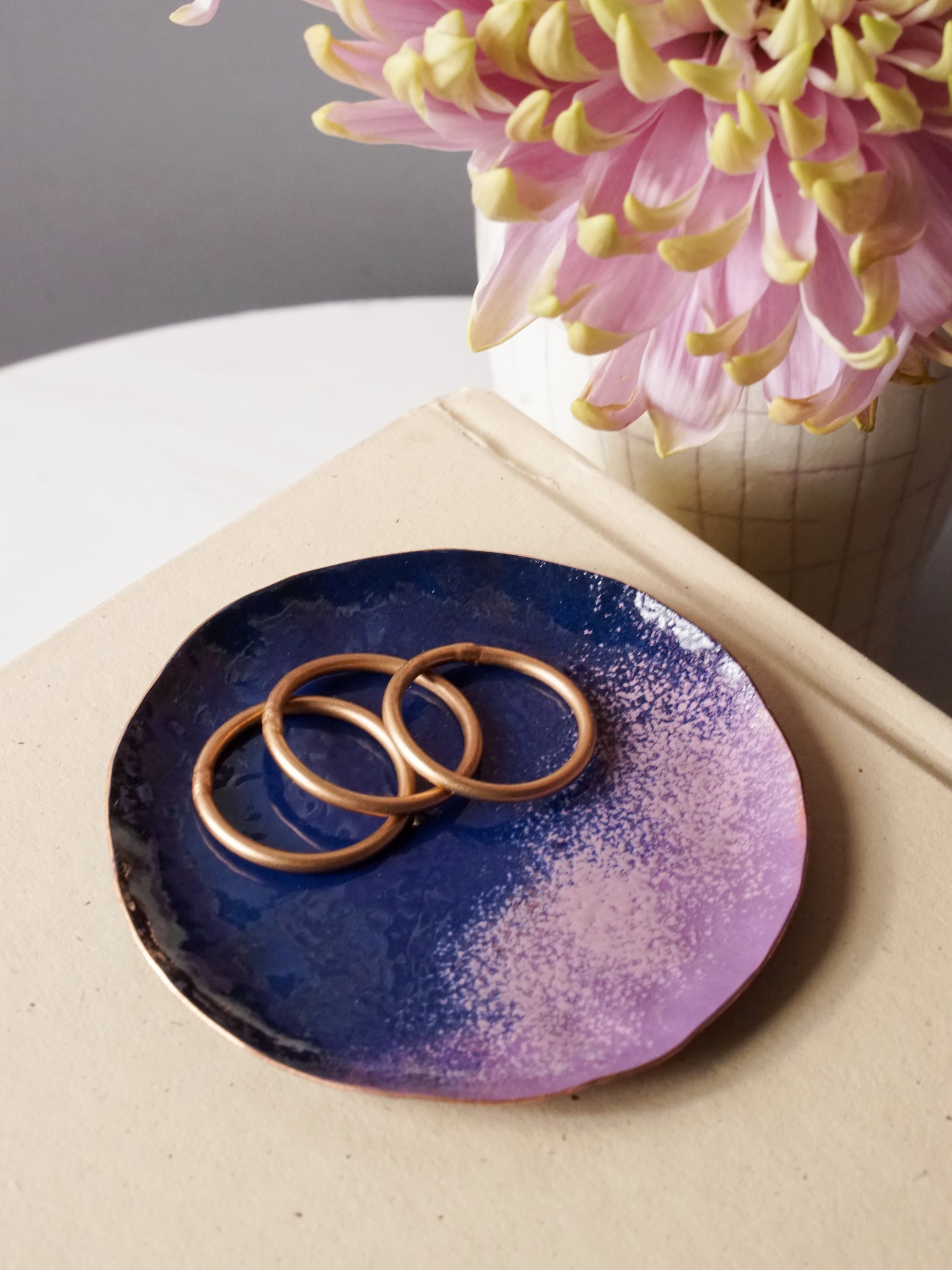 Chroma Colorful Little Round Metal Tray in Navy and Lavender