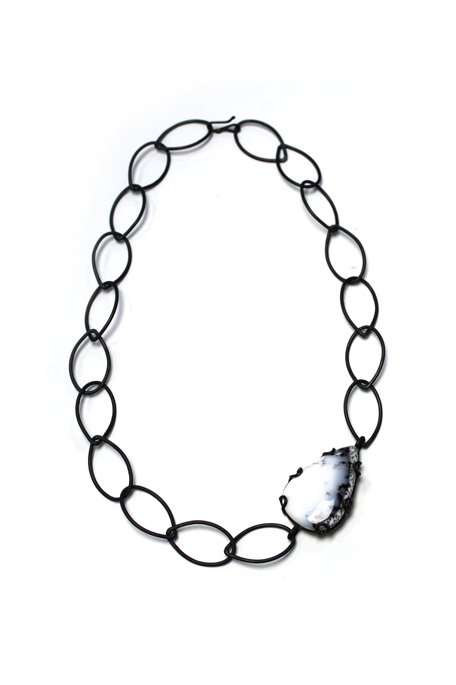 Audrey necklace - Contra Collection