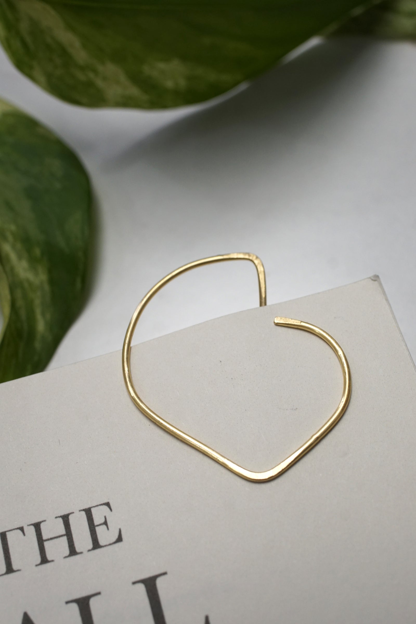 Courbe Botanical Brass Bookmark