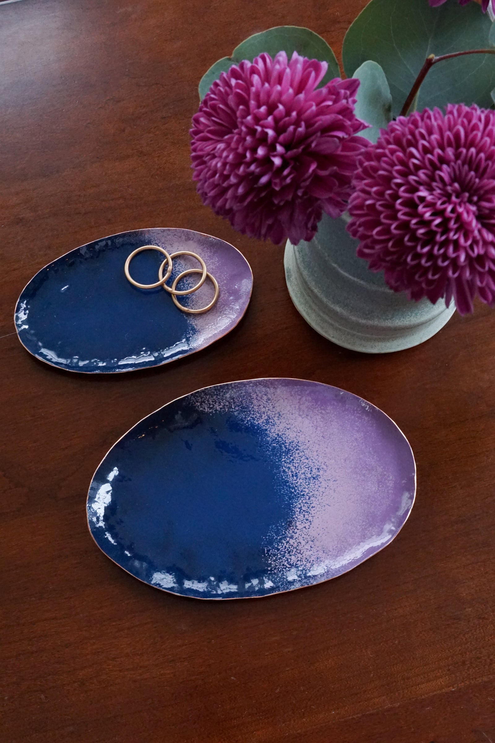 Chroma Colorful Decorative Metal Tray in Lavender and Navy
