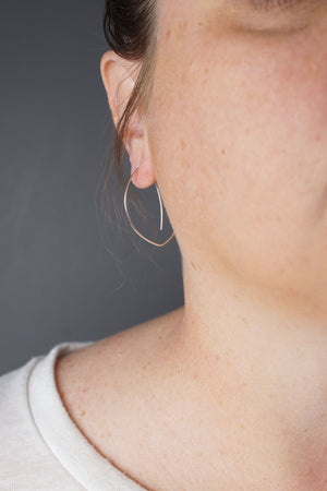 Petit Peche Threader Hoop Earrings in silver or gold-filled