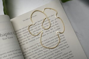 Viisi Modern Floral Brass Bookmark
