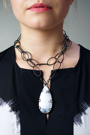 long Contra necklace