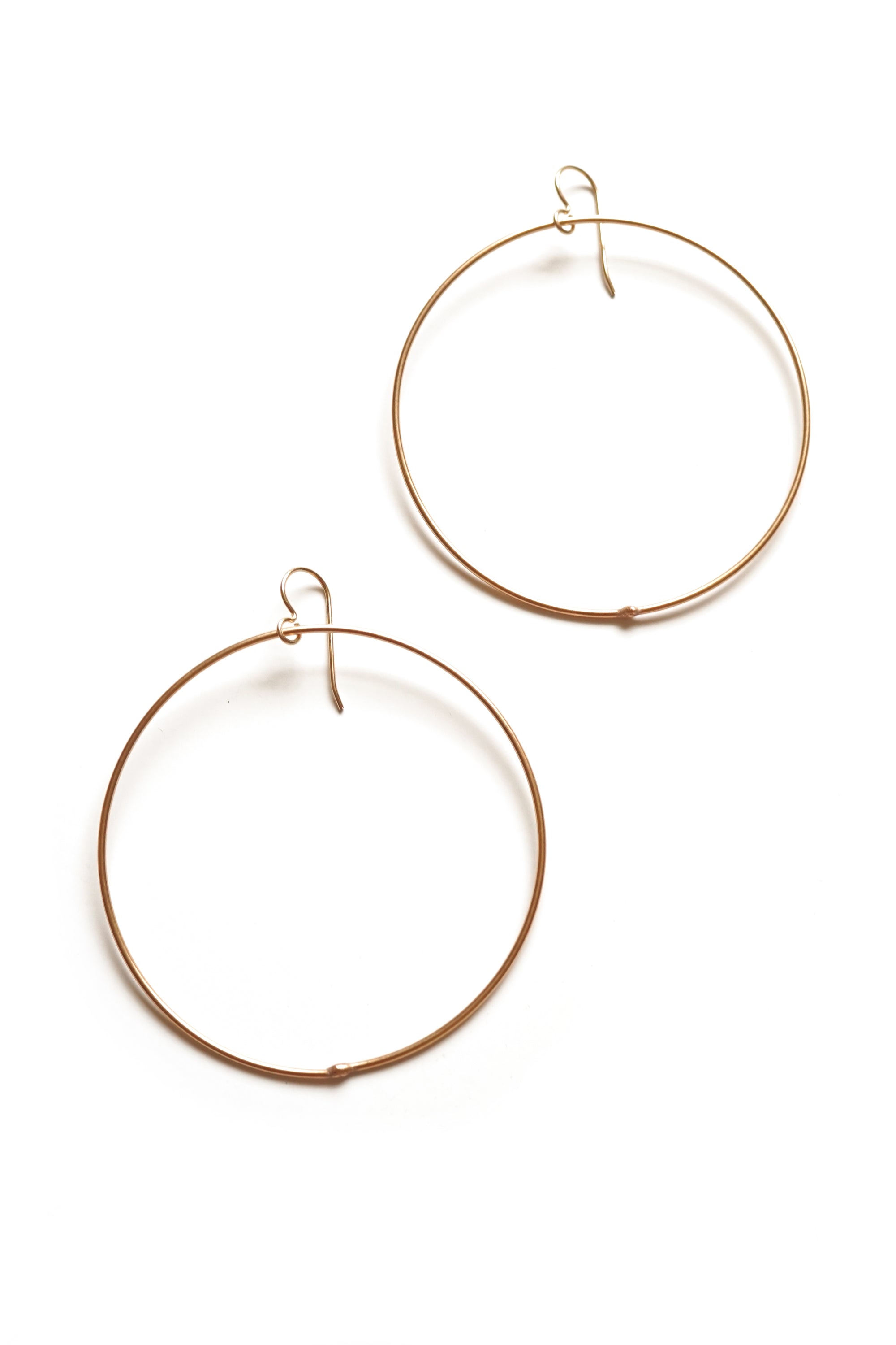 extra large Evident earrings in bronze