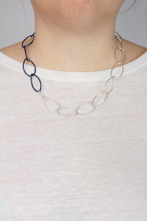 Audrey necklace in Silver and Blue Sapphire