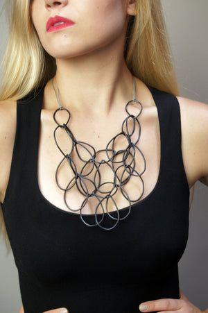 Elizabeth necklace in steel