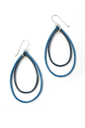 Eva earrings in Azure Blue and Midnight Grey