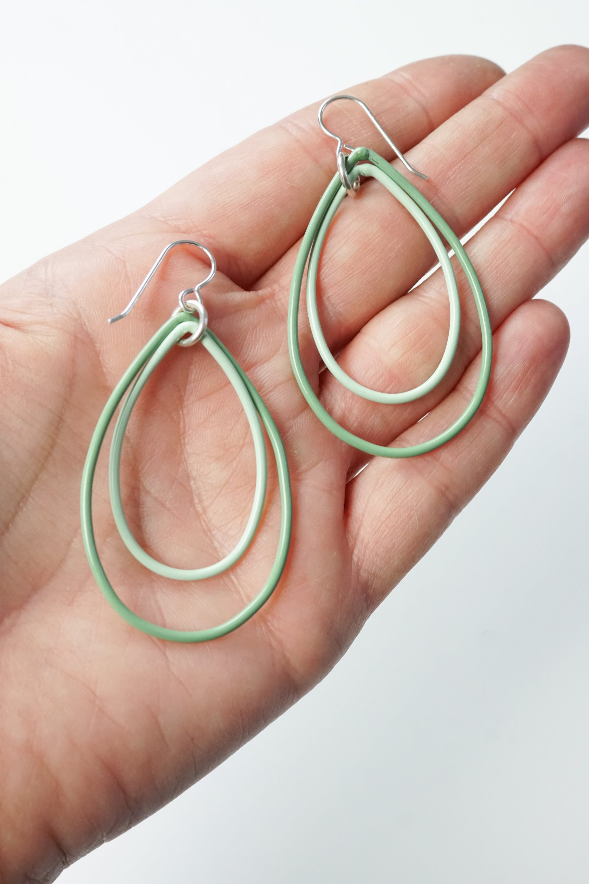Rachel earrings in Pale Green and Soft Mint