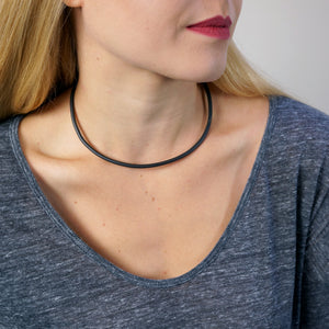 simple collar necklace