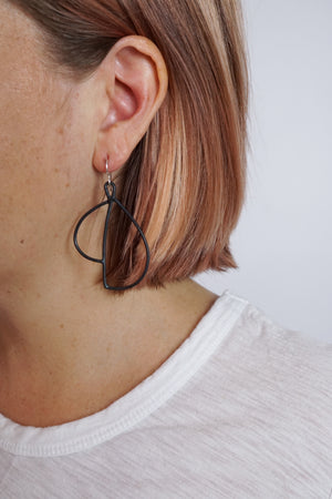 Volo Earrings in black steel, silver, or bronze